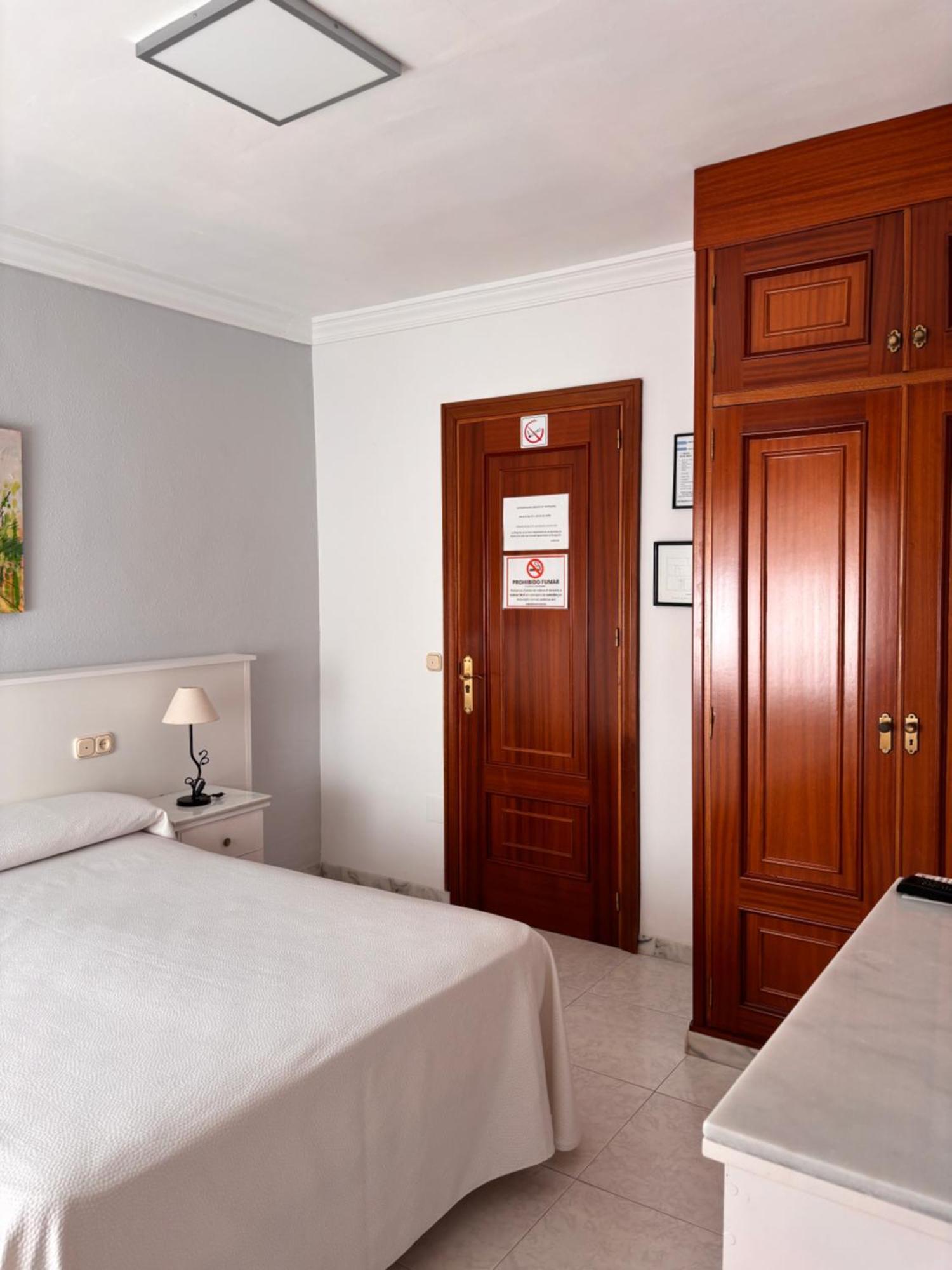 Hostal Las Dunas Cabo De Gata Dış mekan fotoğraf
